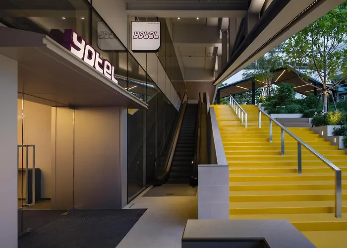 Yotel Sukhumvit, Select By Hilton Bangkok