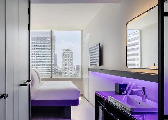 Yotel Sukhumvit, Select By Hilton Hotel *