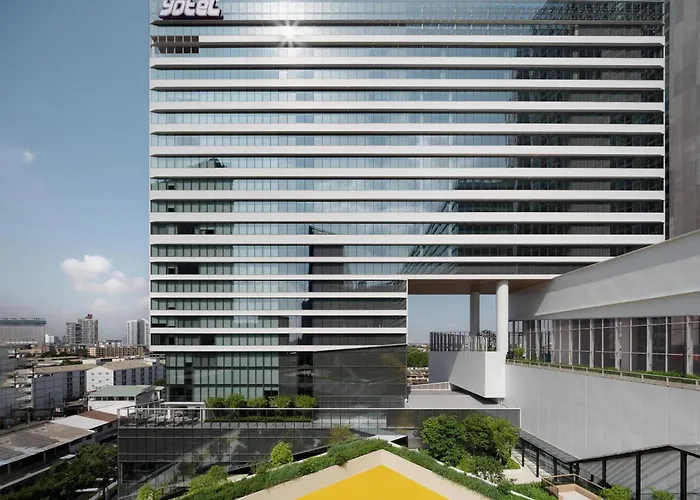 Yotel Sukhumvit, Select By Hilton *