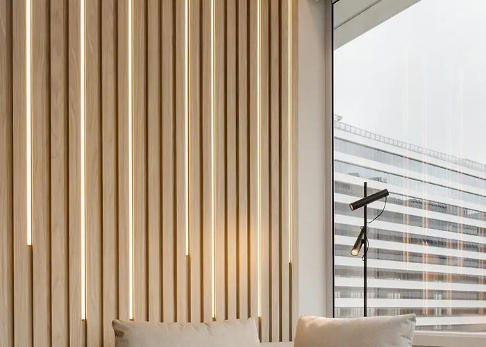 Yotel Sukhumvit, Select By Hilton Hotel *