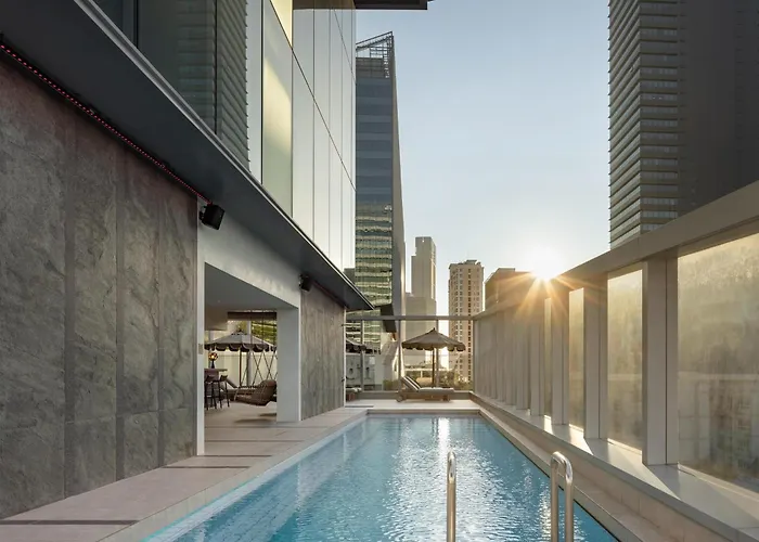 Yotel Sukhumvit, Select By Hilton 4*