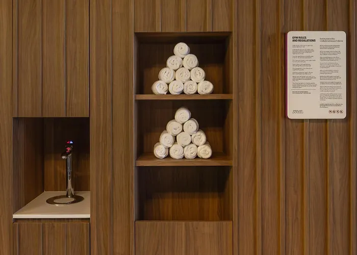 Yotel Sukhumvit, Select By Hilton Hotel *